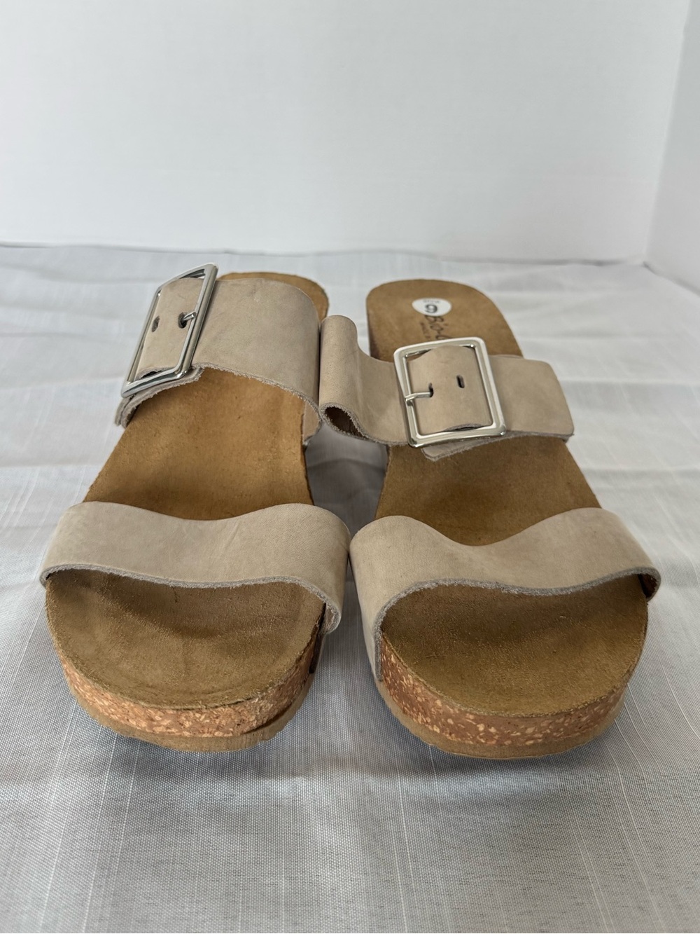 NWOT Bio-Gold Taupe Wedge Slide Sandals with Buckle Size 9 - Picture 2 of 8